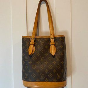 Authentic Louis Vuitton Monogram Bucket PM Shoulder Bag